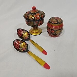 Vtg Russian Khokhloma hand-painted lacquer 2 wooden spoons & 2 lidded‎ container